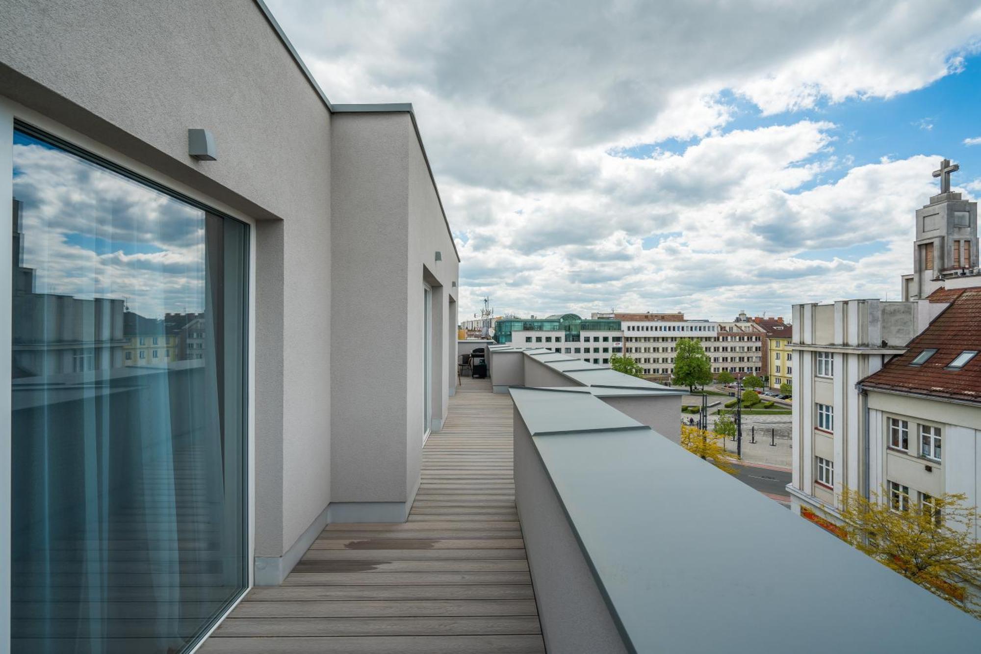 Perla Hradce 401 Apartment Hradec Kralove Exterior photo